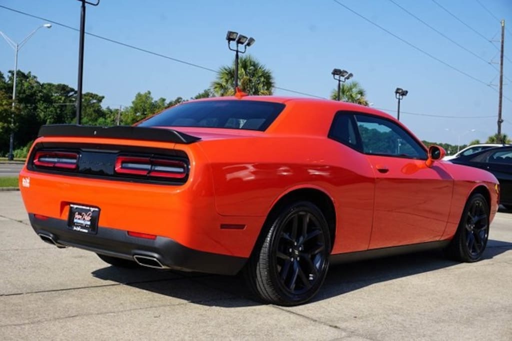 Used 2022 Dodge Challenger SXT Coupe