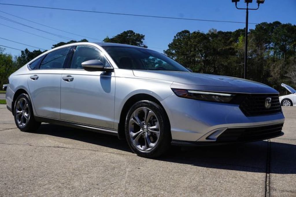 Used 2024 Honda Accord EX Sedan