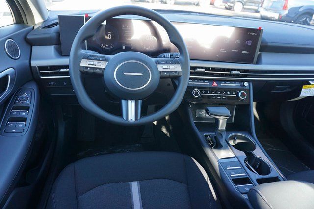 2026 Hyundai Sonata SE - Photo 14