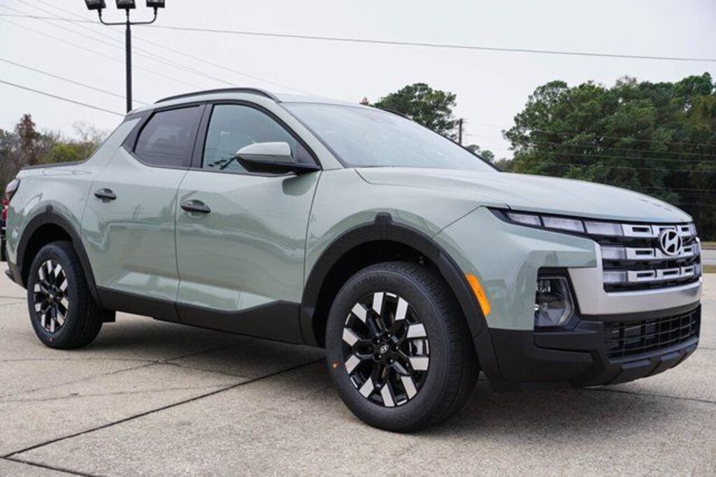 New 2026 Hyundai Santa Cruz SEL Activity FWD Truck