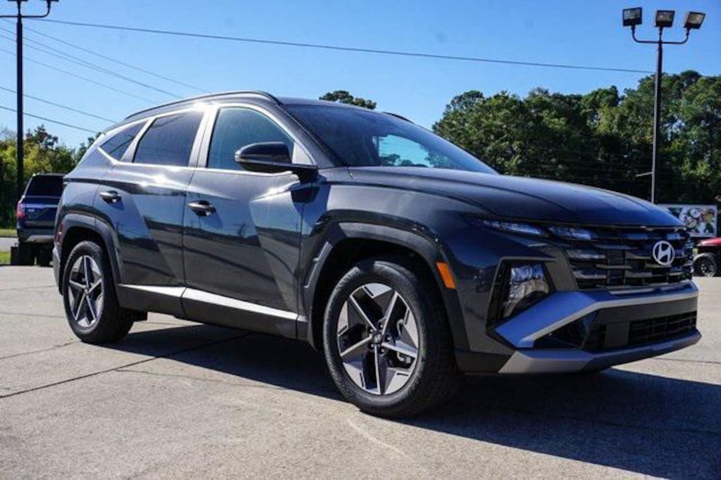 New 2026 Hyundai Tucson SEL Premium FWD SUV