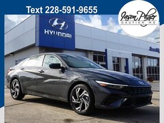 2025 Hyundai Elantra SEL Sport Sedan