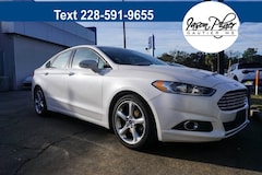 Used 2014 Ford Fusion SE Sedan for sale in Gautier, MS