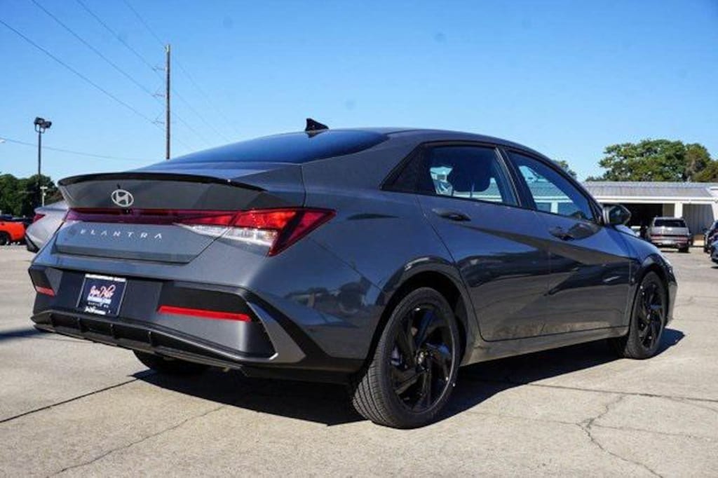 New 2026 Hyundai Elantra SEL Sport Sedan