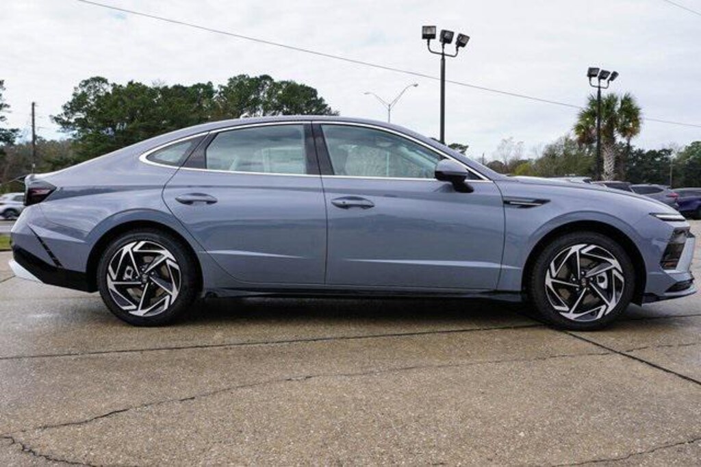 New 2026 Hyundai Sonata SEL Sport Sedan