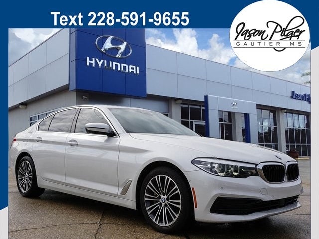 2019 BMW 5 Series 530i's photo