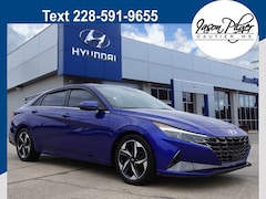 Used 2021 Hyundai Elantra SEL Sedan for sale in Gautier, MS