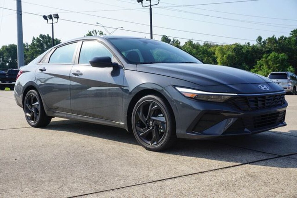 New 2026 Hyundai Elantra SEL Sport Plus Sedan