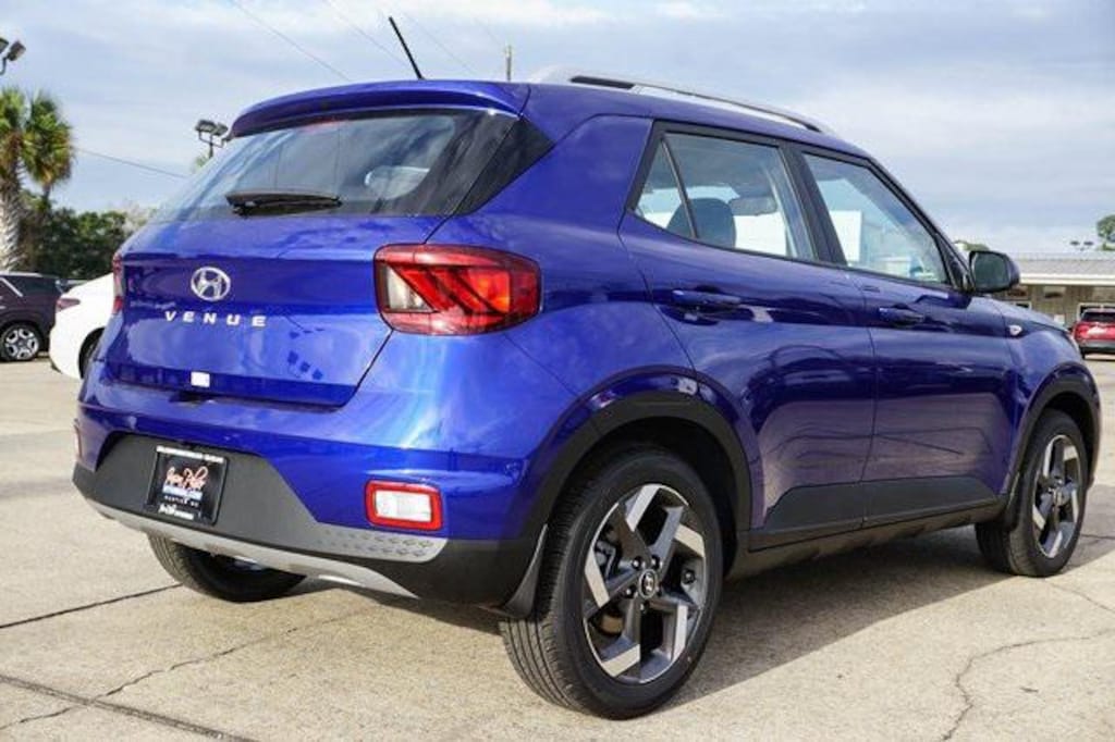 New 2026 Hyundai Venue SEL SUV