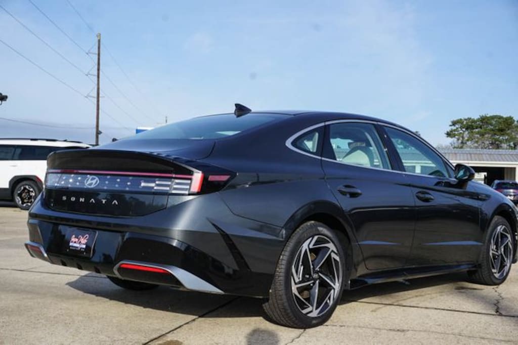 New 2026 Hyundai Sonata SEL Sport Sedan