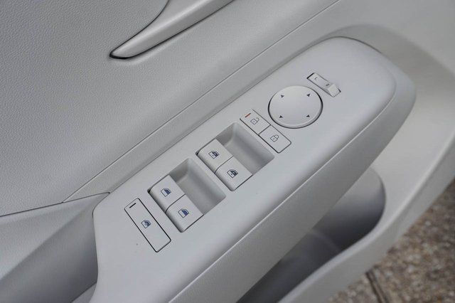 2026 Hyundai Kona SEL Sport - Photo 11