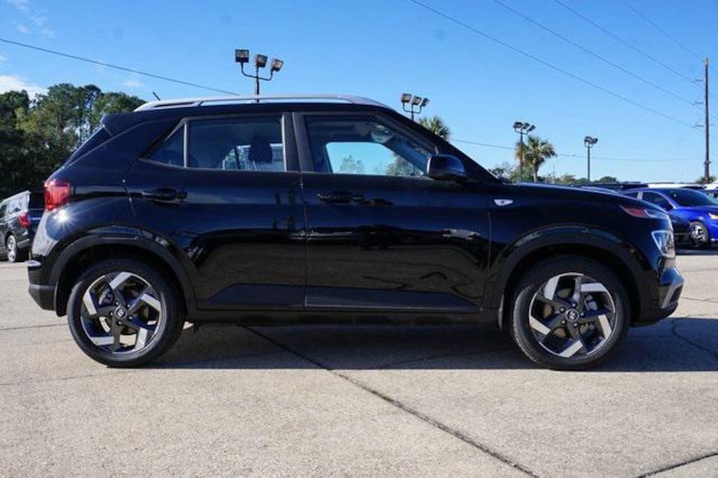 New 2026 Hyundai Venue SEL SUV