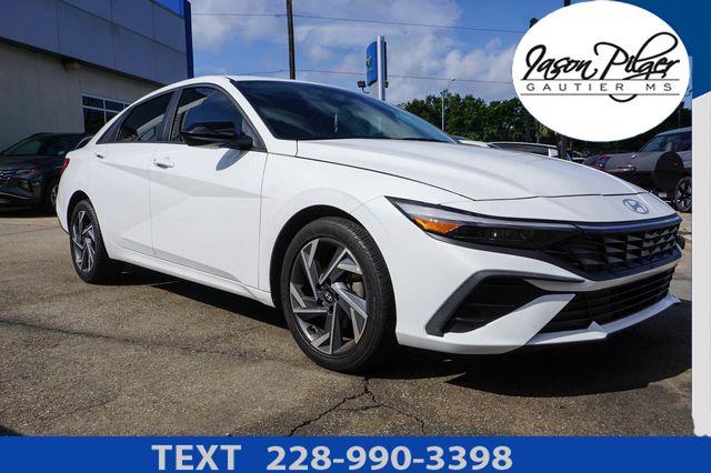 2025 Hyundai Elantra 2.0 SEL Sport IVT's photo