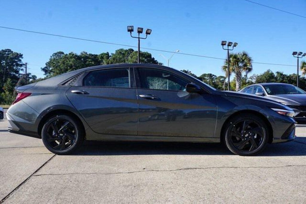 New 2026 Hyundai Elantra SEL Sport Sedan