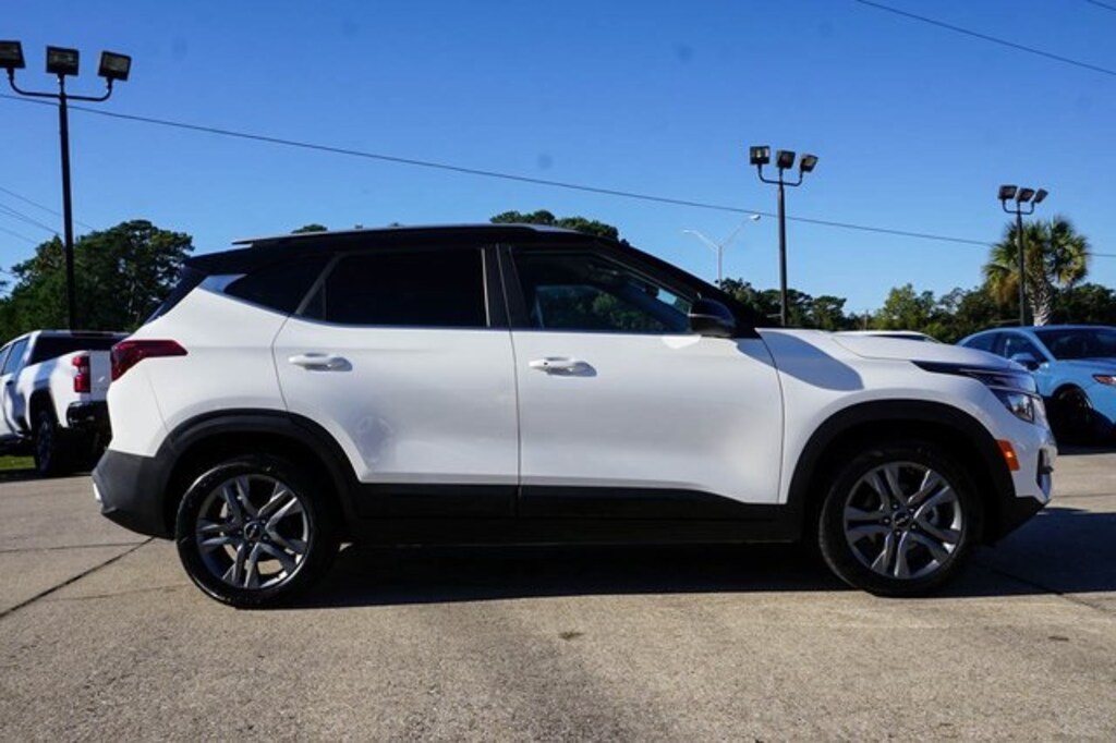 Used 2023 Kia Seltos S SUV