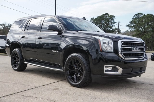 Used 2017 GMC Yukon SLT with VIN 1GKS1BKC5HR128786 for sale in Gautier, MS