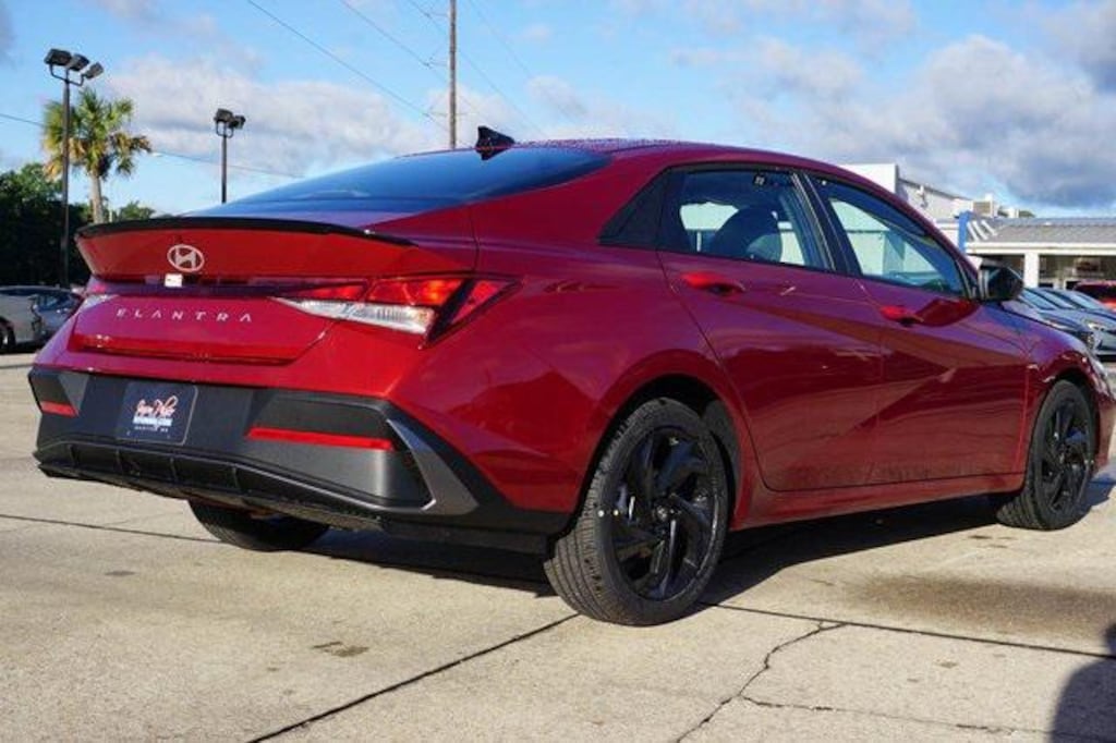 New 2026 Hyundai Elantra SEL Sport Sedan