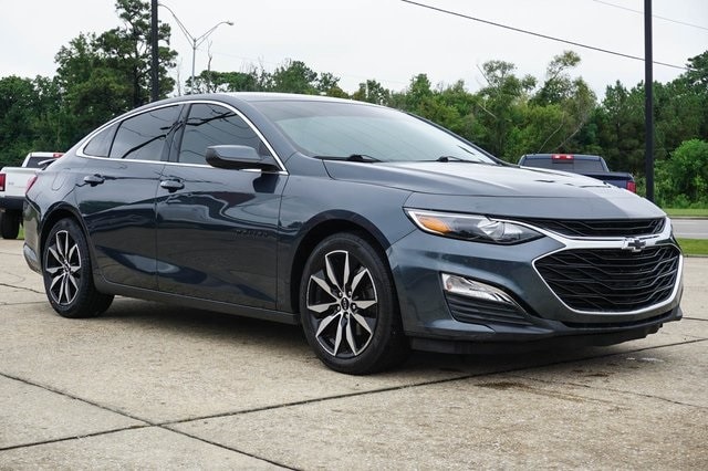 Used 2020 Chevrolet Malibu RS with VIN 1G1ZG5ST2LF115782 for sale in Gautier, MS