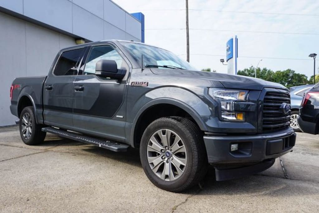 Used 2017 Ford F-150 XLT Truck