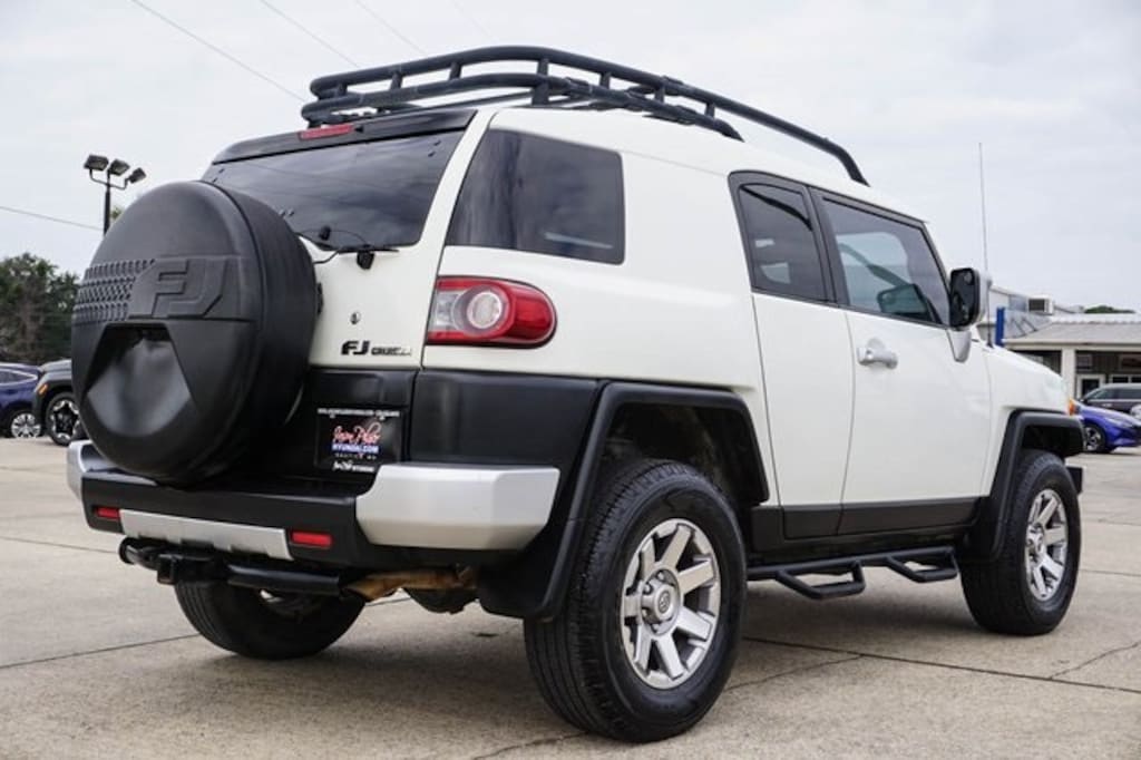 Used 2014 Toyota FJ Cruiser Base SUV