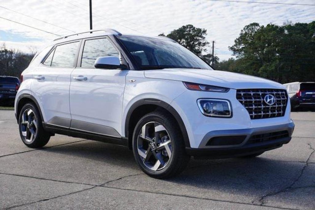 New 2026 Hyundai Venue SEL SUV