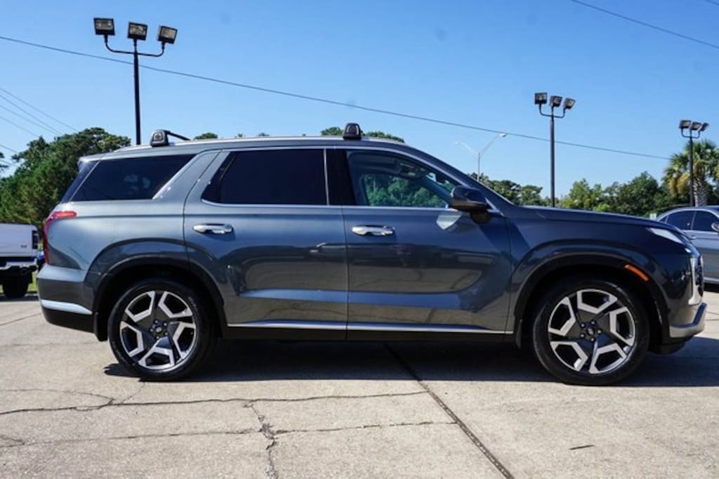 Used 2023 Hyundai Palisade Limited SUV