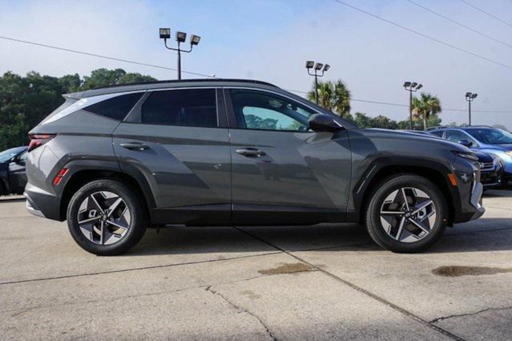 New 2026 Hyundai Tucson SEL FWD SUV