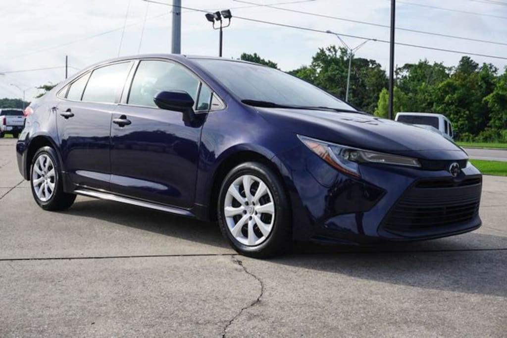 Used 2024 Toyota Corolla LE Sedan