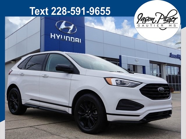 2022 Ford Edge SE's photo