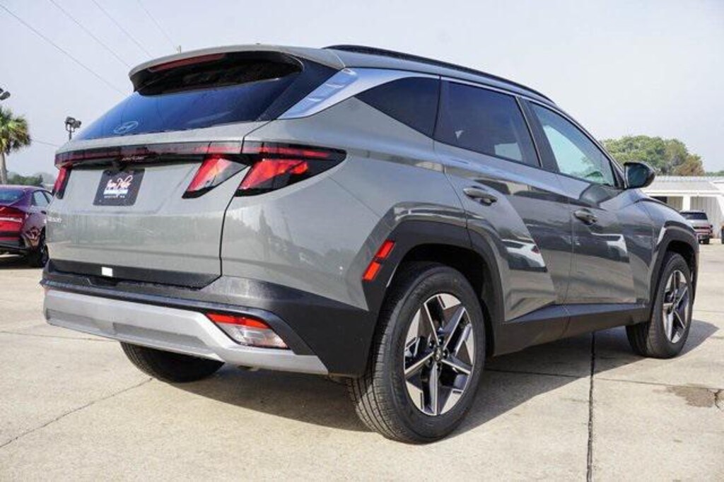 New 2026 Hyundai Tucson SEL FWD SUV