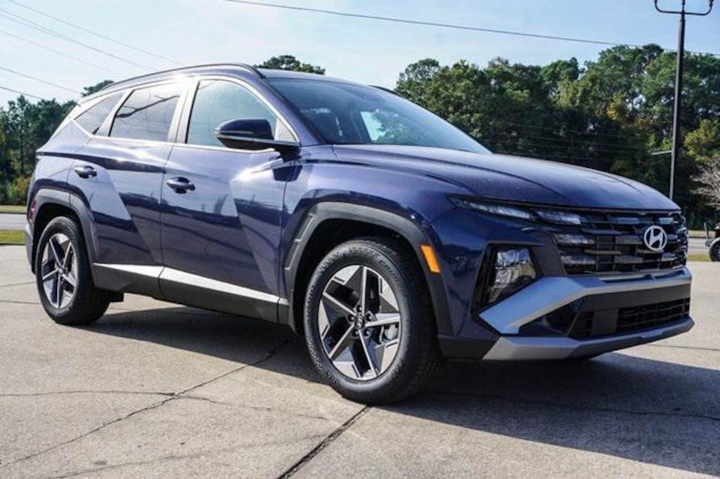 New 2026 Hyundai Tucson SEL Premium FWD SUV