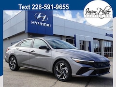 Used 2025 Hyundai Elantra SEL Sport Sedan for sale in Gautier, MS