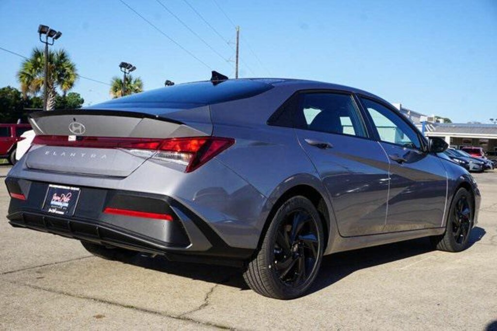 New 2026 Hyundai Elantra SEL Sport Sedan