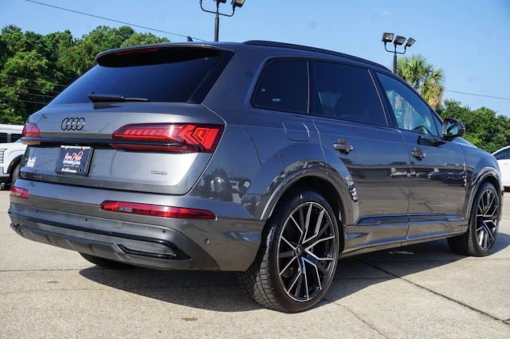 Used 2022 Audi Q7 55 Prestige SUV