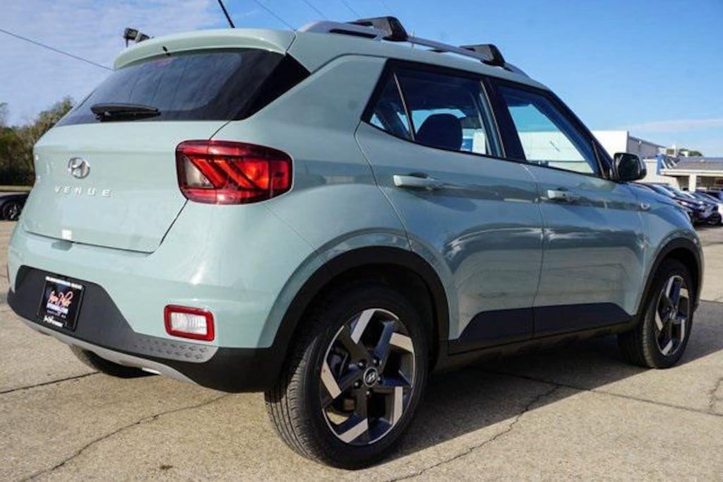 New 2026 Hyundai Venue SEL SUV