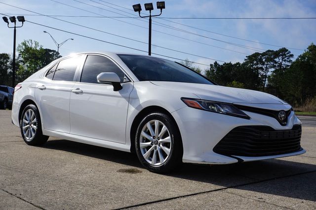 Used 2018 Toyota Camry LE with VIN JTNB11HK3J3010633 for sale in Gautier, MS