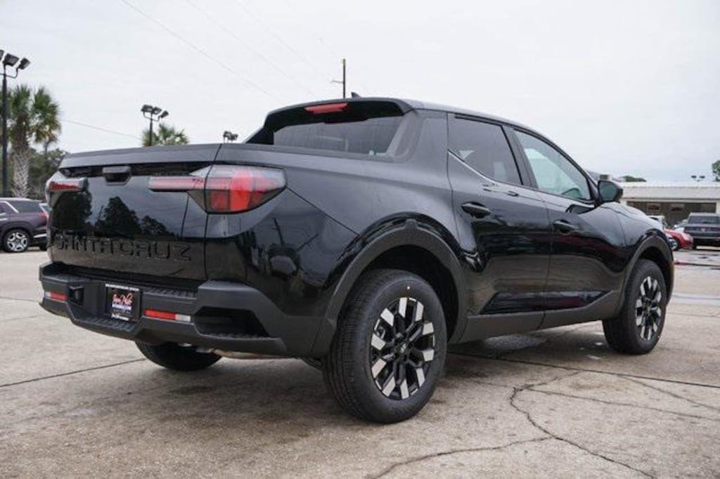 New 2026 Hyundai Santa Cruz SE FWD Truck
