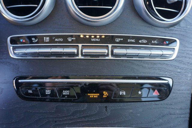 2022 Mercedes-Benz GLC GLC300 - Photo 18
