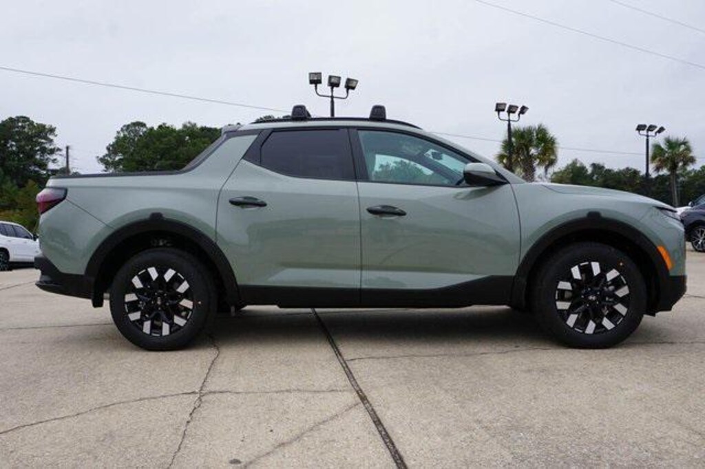 New 2026 Hyundai Santa Cruz SEL FWD Truck