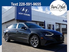Used 2020 Hyundai Sonata SEL Sedan for sale in Gautier, MS