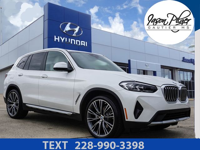 2023 BMW X3 sDrive30i's photo