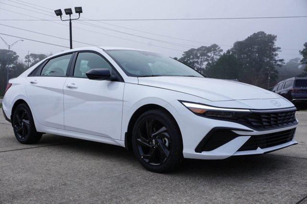 New 2026 Hyundai Elantra SEL Sport Sedan