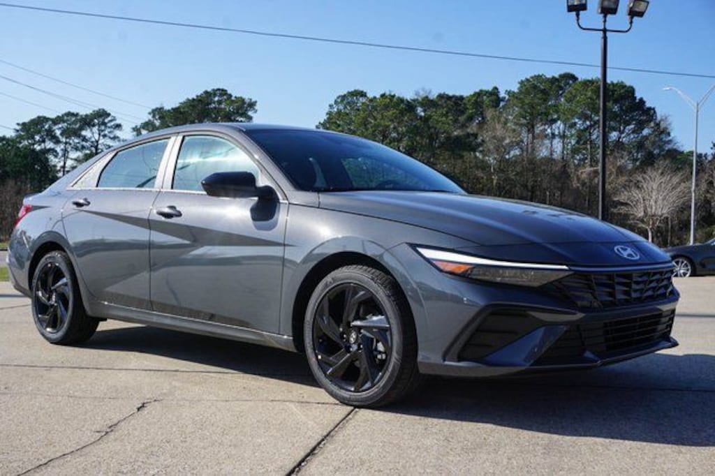 New 2026 Hyundai Elantra SEL Sport Sedan