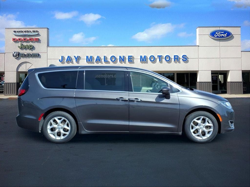 2019 Chrysler Pacifica Touring Plus