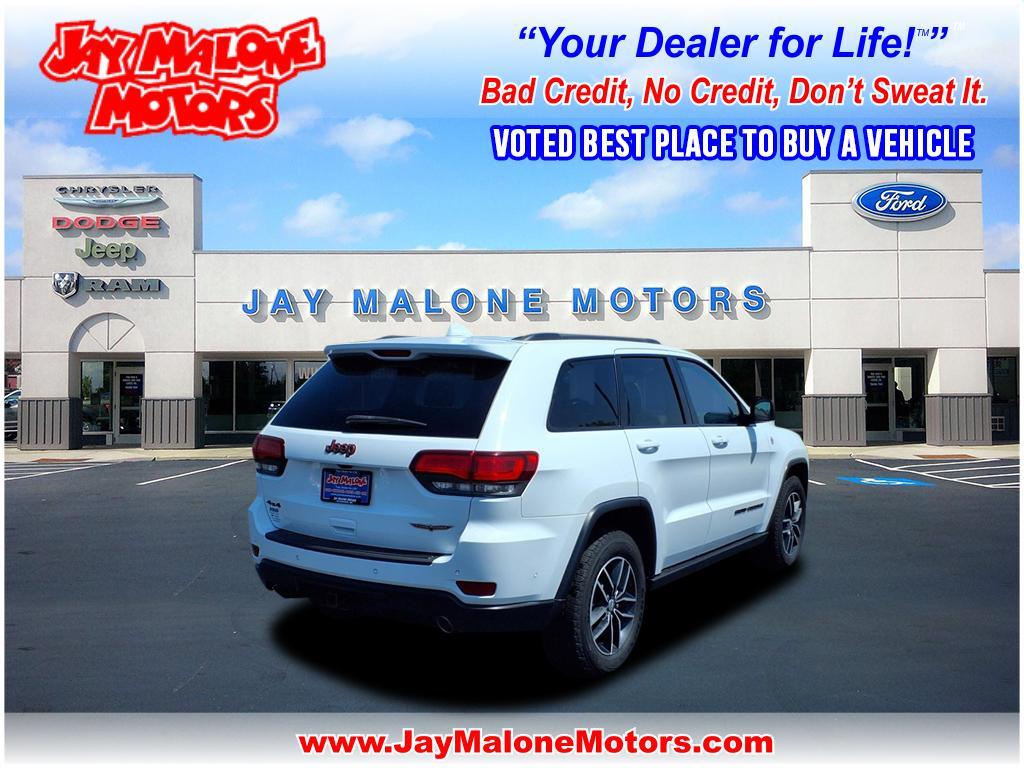 Used 2017 Jeep Grand Cherokee Trailhawk with VIN 1C4RJFLT2HC646034 for sale in Hutchinson, Minnesota