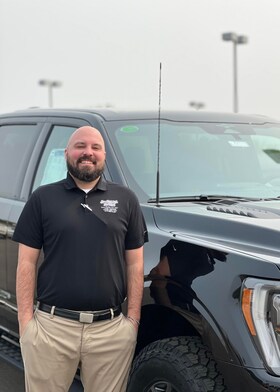 Staff member Nick Betker from ID_7911f0716404