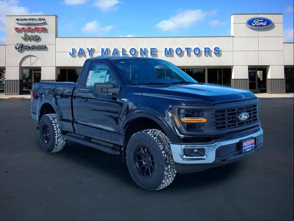 2025 Ford F-150 XL's photo