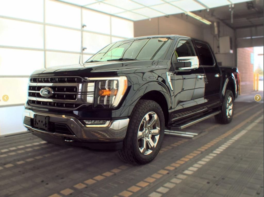 2023 Ford F-150 Lariat 4x4 SuperCrew 5-1/2 Box's photo