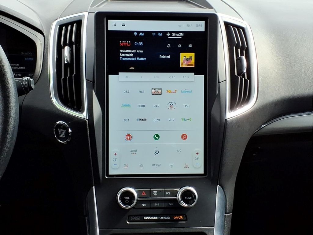 2024 Ford Edge Titanium - Photo 14