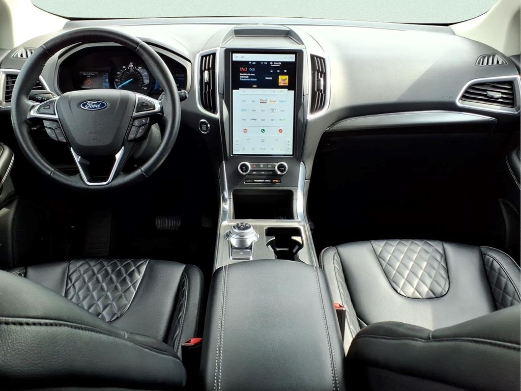 2024 Ford Edge Titanium - Photo 13
